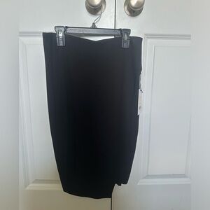Bailey 44 Pencil Skirt⭐️
